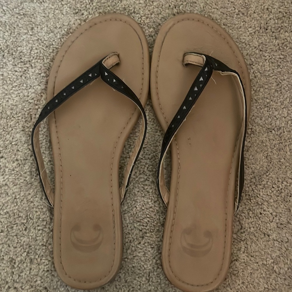 Bought these a few summers ago and wore them maybe like 10 times.